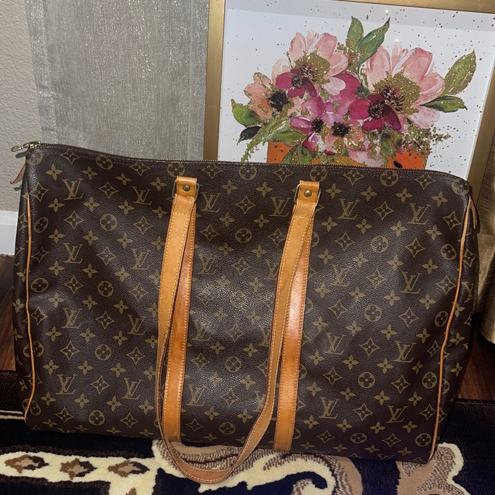 SOLD Authentic Louis Vuitton Shoulder Bag  Flanerie 50